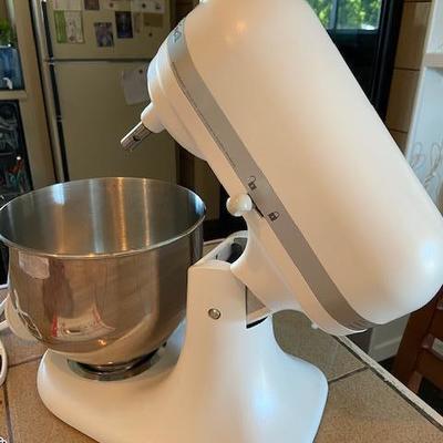 KITCHEN AID Accolade 400 Tilt-Head Stand Mixer