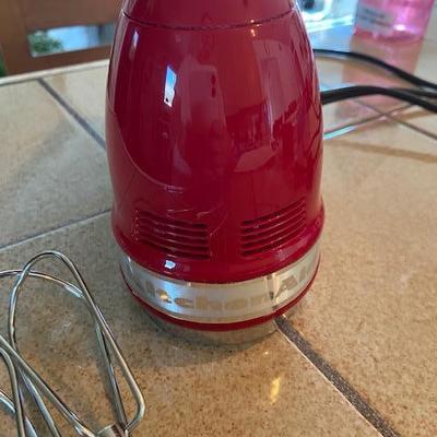 KITCHEN AID HAND MIXER Candy Apple Red with bag of attachments