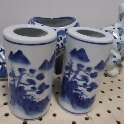 Lot 36 - Blue & White Porcelain Decor