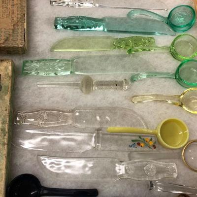 Lot #56: Vintage Glass Fruit Knive Collection
