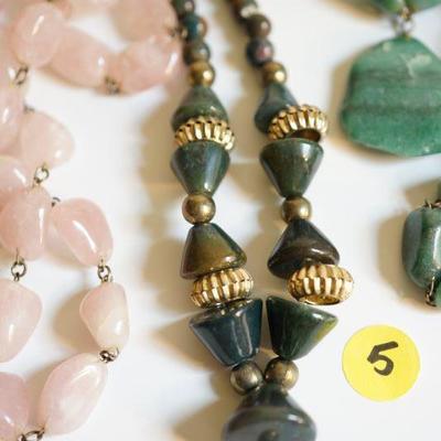 #6-5 Three natural stone chunky style necklaces