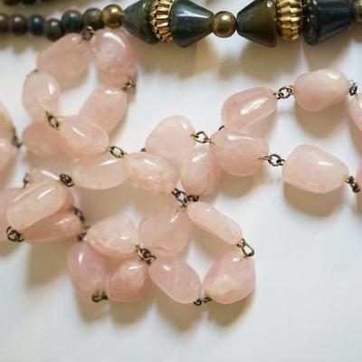 #6-5 Three natural stone chunky style necklaces