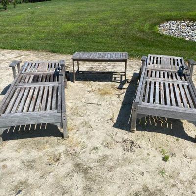 Lot # 479 Outdoor Lounge Chairs with Table 