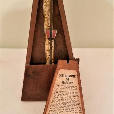 Lot #51  Working Vintage Metronome - Seth Thomas