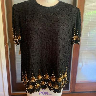 IB 25. VINTAGE BLACK & GOLD SEQUIN/BEADED TOP EVENING 