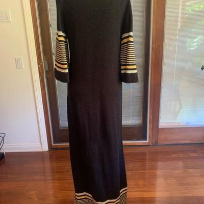 IB 32  VINTAGE BLACK KNIT CAFTAN SILVER GOLD TRIM ISRAEL
