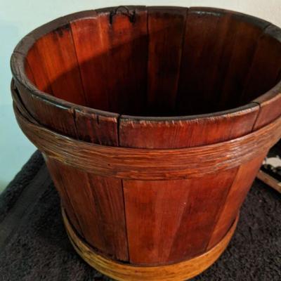 Vintage bucket