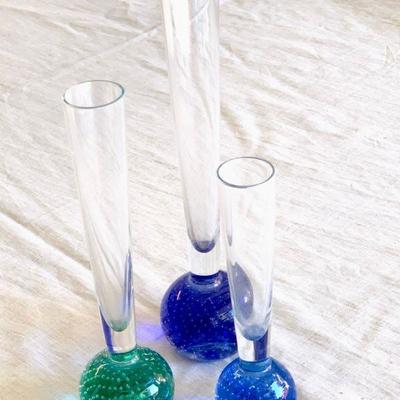 LOT 57   MCM GROUP OF 3 HEAVY GLASS BUD VASES BUBBLED BASE