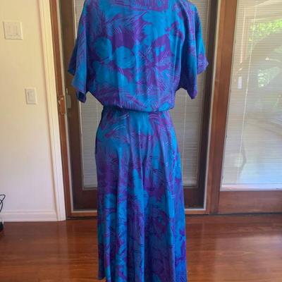 IB 38. DISEGNI BY PEREZ VINTAGE SILK DAY DRESS