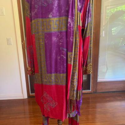 IB 39. BOLD 4 pc SET OF TUNIC VEST PANTS SCARF BRIGHT FUSHIA PUPLE GOLD
