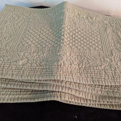 PLACE MATS