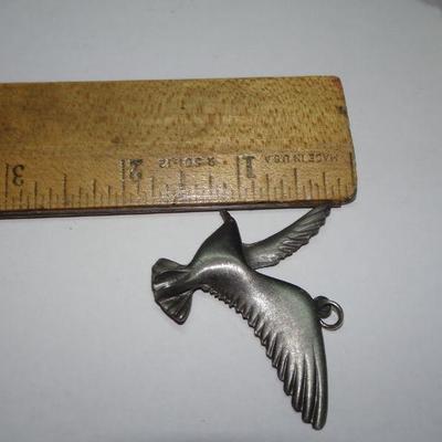Pewter Seagull Pendant 