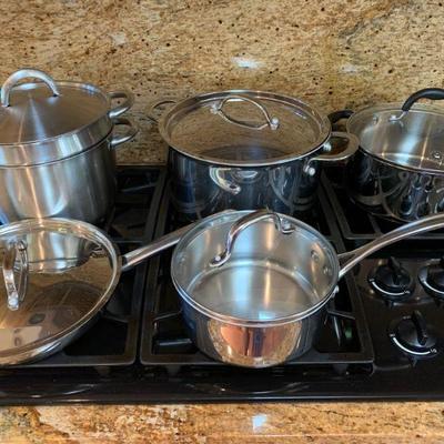 LOT 63 GROUP OF STAINLESS STEEL COOK WARE VARIOUS BRANDS
