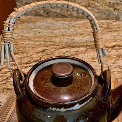 LOT 73  VINTAGE TEA SET MADE IN JAPAN  AS IS 