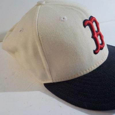 Boston Red Sox wool cap.