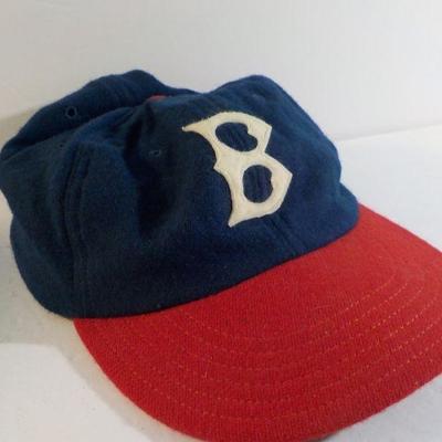 Vintage Boston Red Sox players cap.