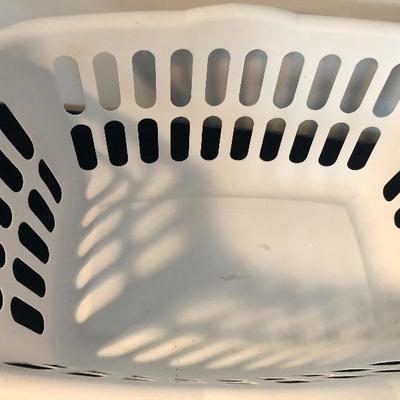 #194 Standard size white laundry basket