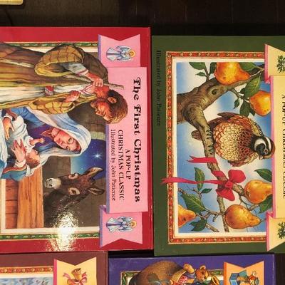 #212 Lot of 3 Christmas pop-up books