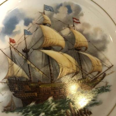 #215 Glass Bundle  Ship plate and bird candle holders
