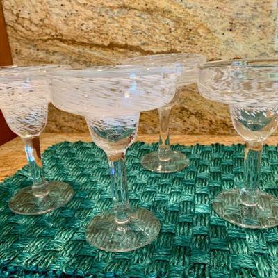 LOT 78  PARTY GROUP MARGARITA GLASSES TROPICAL NAPKINS & RINGS PLACEMAT