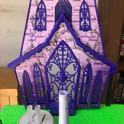 #218 Monster High Castle