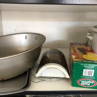 #236 Random Kitchen appliances and cookware