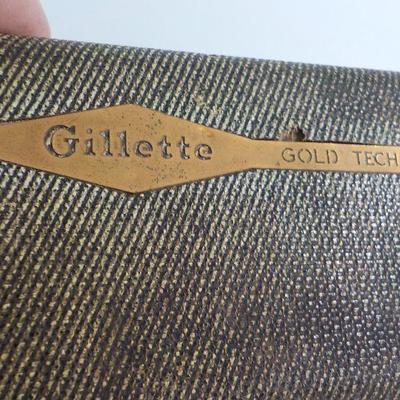"Vintage Gillette Gold Tech Razor. 