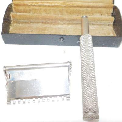 " Valet Auto Strap Razor.".