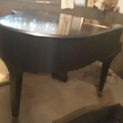 LOT 5 Baby Grand Piano