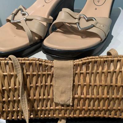IB 61. VINTAGE DESIGNER SLIP ON WEDGE SANDALS   