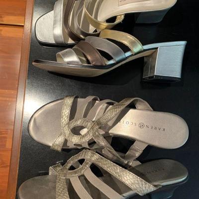 IB 74  SILVER SLIPPER SANDALS 