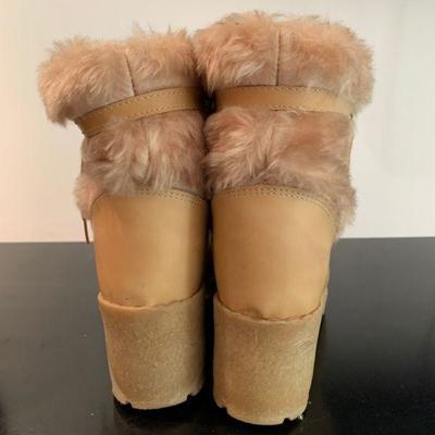 IB 80B   ANDREW GELLER LACE ANKLE BOOT. POLY SHEARLING  