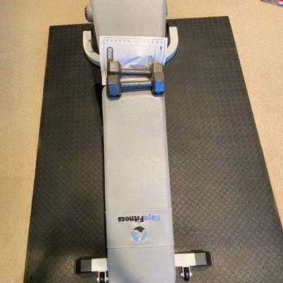 Lot # 491 Key Fitness Multi Angle Workout Bench with Mat