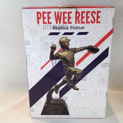 Pee Wee Reese Statue