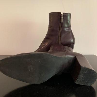 IB 98  TWO PAIRS OF LEATHER DRESS BOOTS  SIZE 9