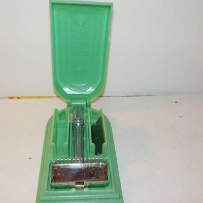 " Gem vintage micro razor".