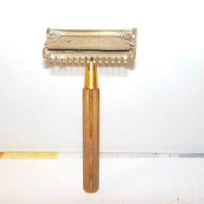 Antque "Valor Razor".