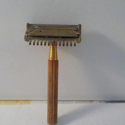 Antque "Valor Razor".