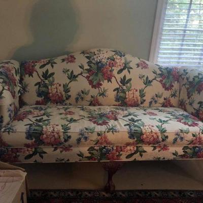 Floral Park Place Couch