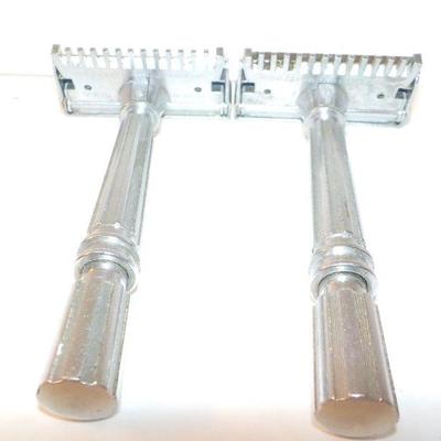 2- vintage Gem Micromatic razors.