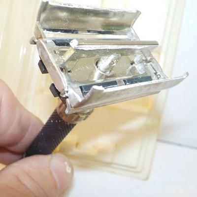 Gillette Adjustable double edge razor.
