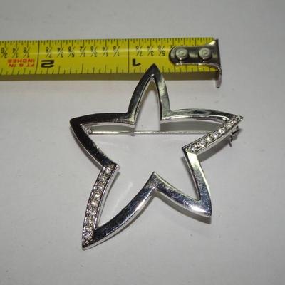 Silver Rhinestone Super Star Pin Brooch 