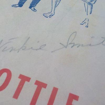 " Pro Hockey Magazine 1946 to 1947 Greats' Signed on cover by players.
