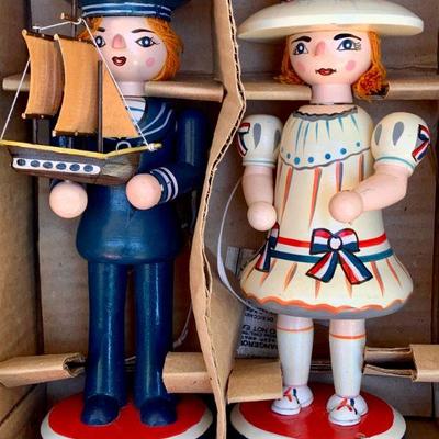 LOT 151  PAIR OF PATRIOTIC WOODEN BOY GIRL CANDLE HOLDERS STILL IN THE BOX