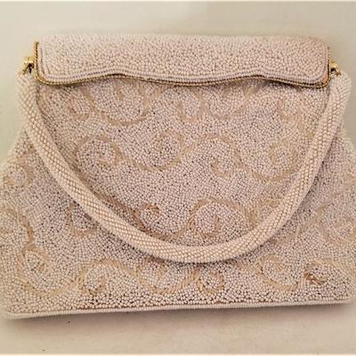 Lot #140  Lovely Vintage Beaded Evening Bag