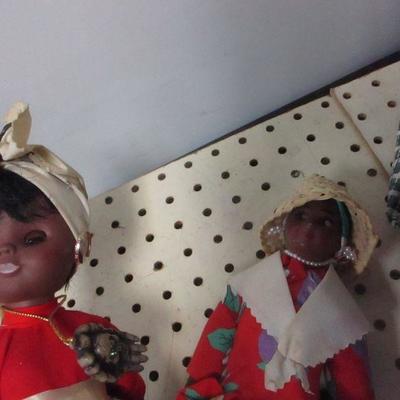Lot 73 - Collectible Dolls