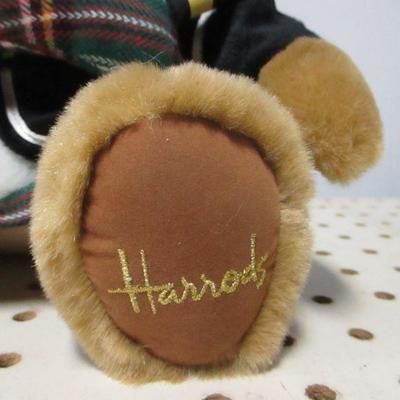 :Lot 84 - Harrods - Boyds - & Collectible Animals 