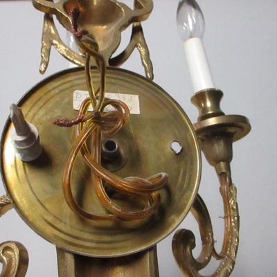Lot 87 - Electric Wall Hanging Lights