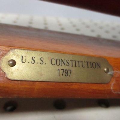 Lot 88 - HMS Victory & USS Constitution Wood Model Ship