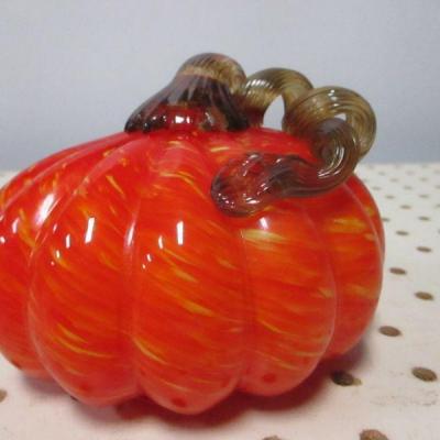 Lot 94 - Glass Pumpkin 
